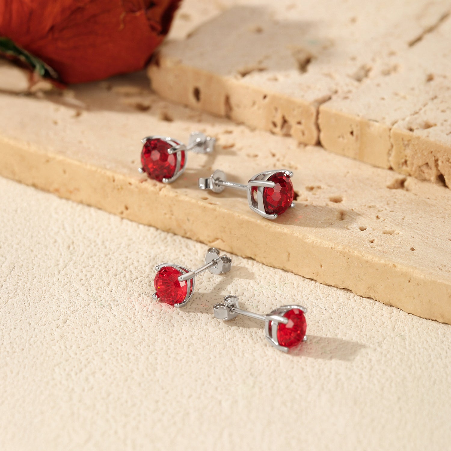 925 Sterling Silver Fireworks Cut Garnet Red Zircon Stud Earrings 40200755