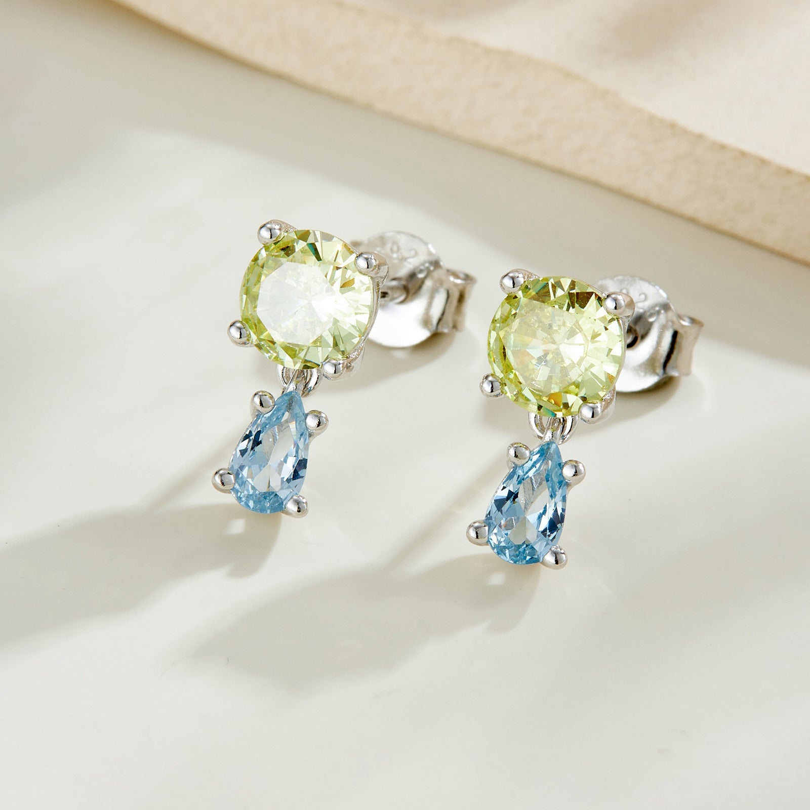 925 Sterling Silver Aquamarine CZ Drop Earrings 40200768