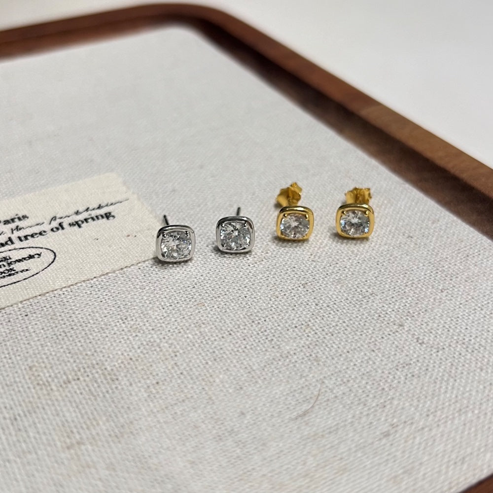 925 Sterling Silver Round CZ Cushion Frame Stud Earrings 40200780