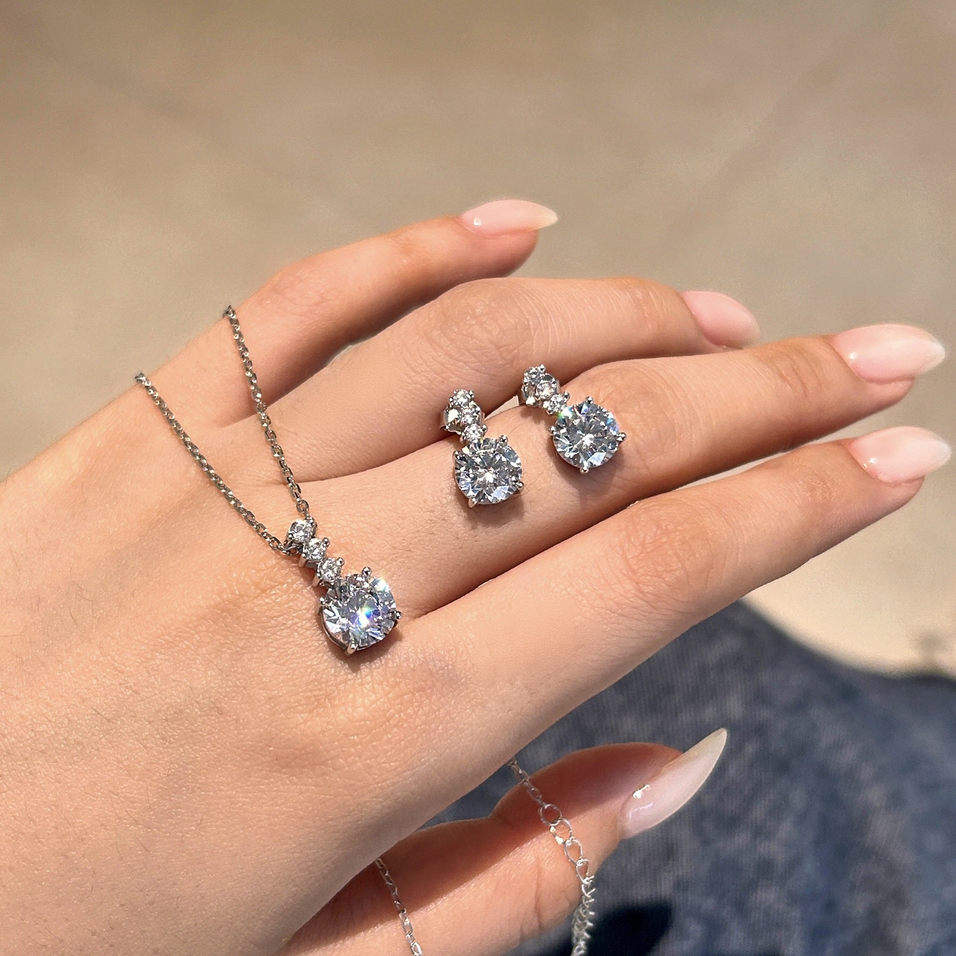 925 Sterling Silver Round CZ Linear Drop Stud Earrings 40200781