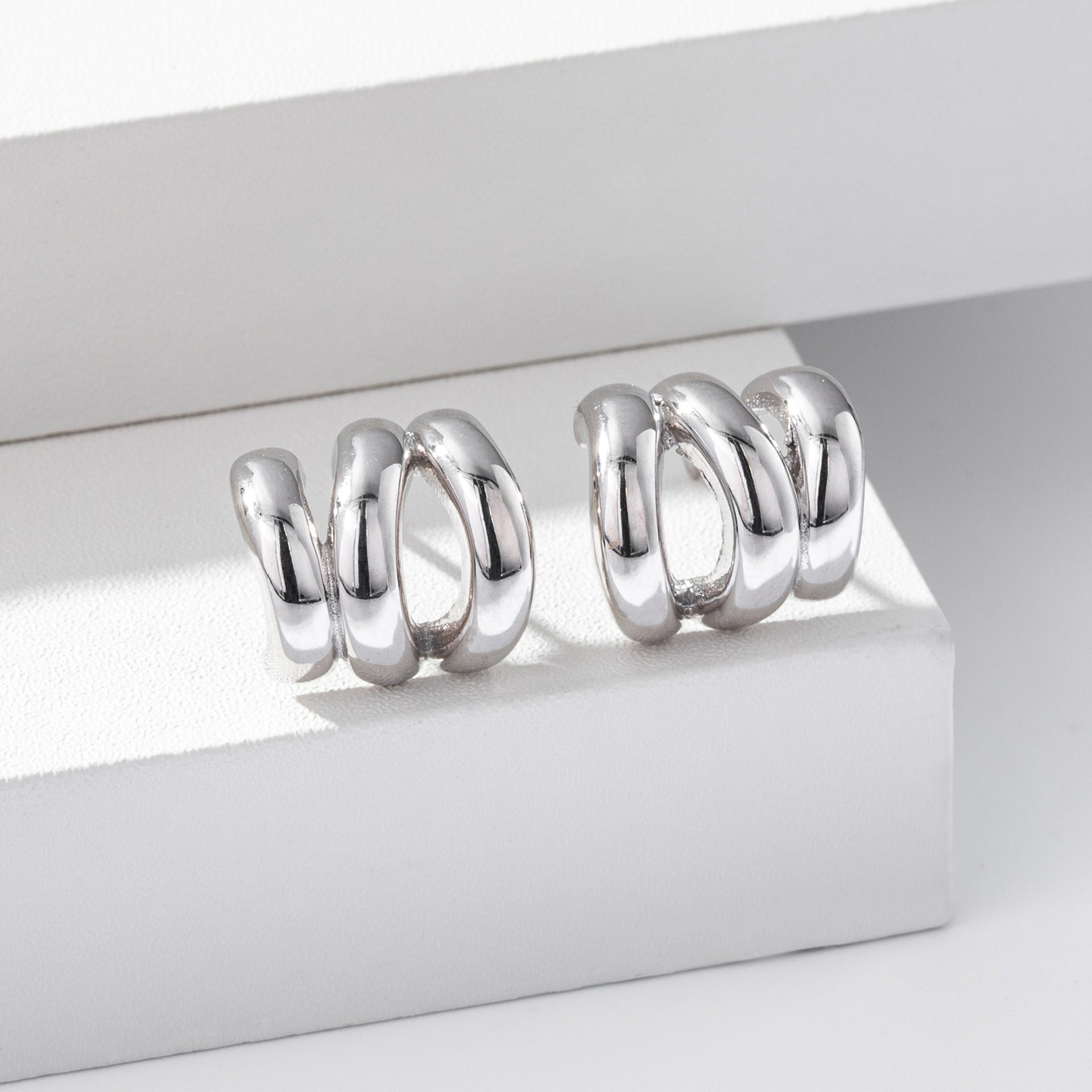 925 Sterling Silver Triple Row C-Shape Hoop Stud Earrings 40400136