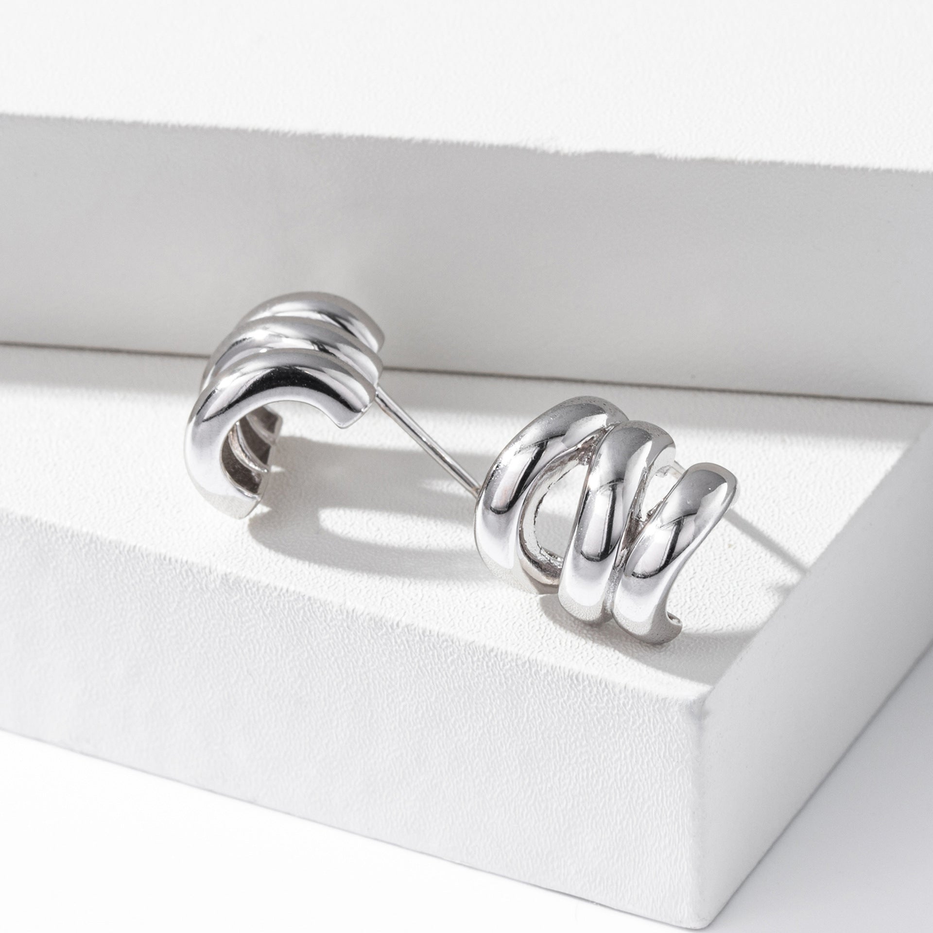 925 Sterling Silver Triple Row C-Shape Hoop Stud Earrings 40400136