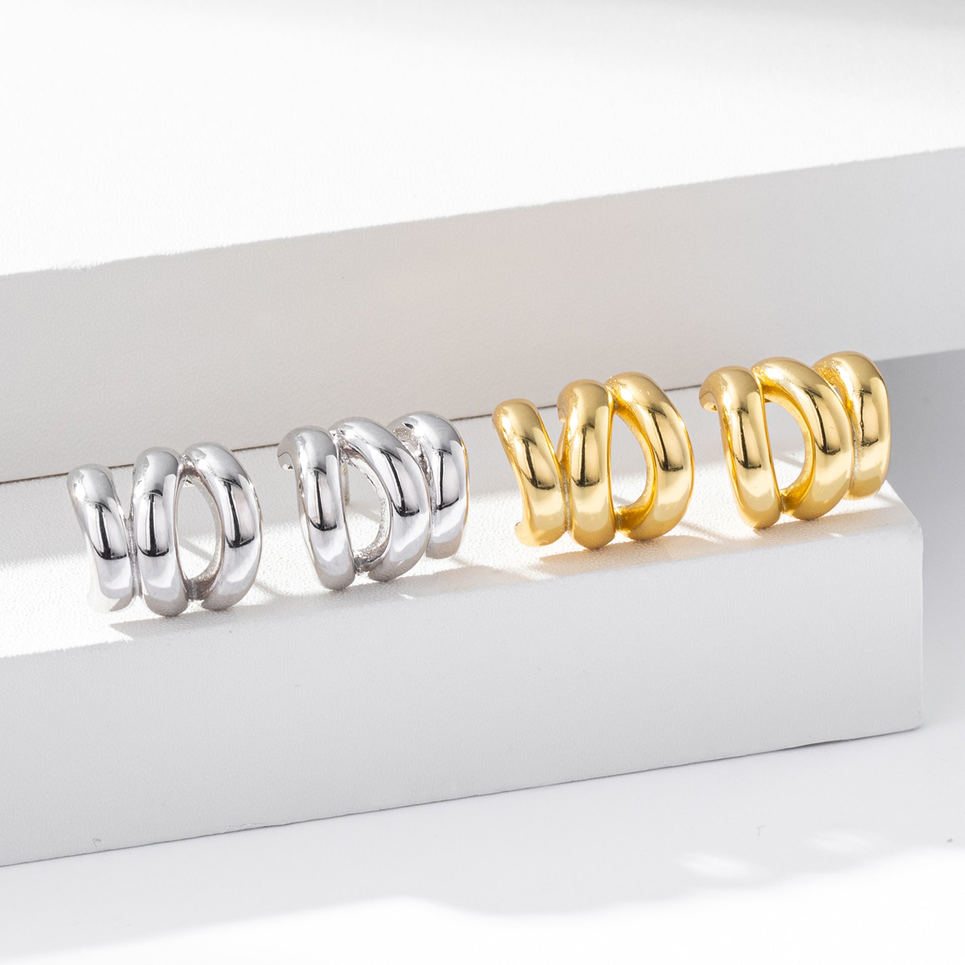 925 Sterling Silver Triple Row C-Shape Hoop Stud Earrings 40400136