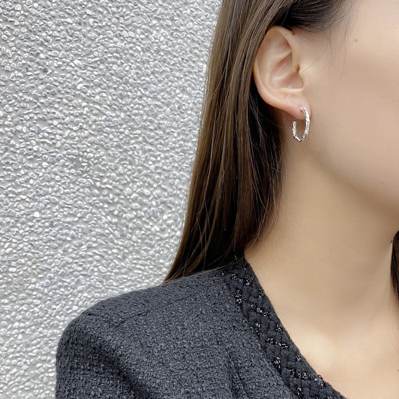 925 Sterling Silver Textured Molten C-Shape Hoop Earrings 40400150