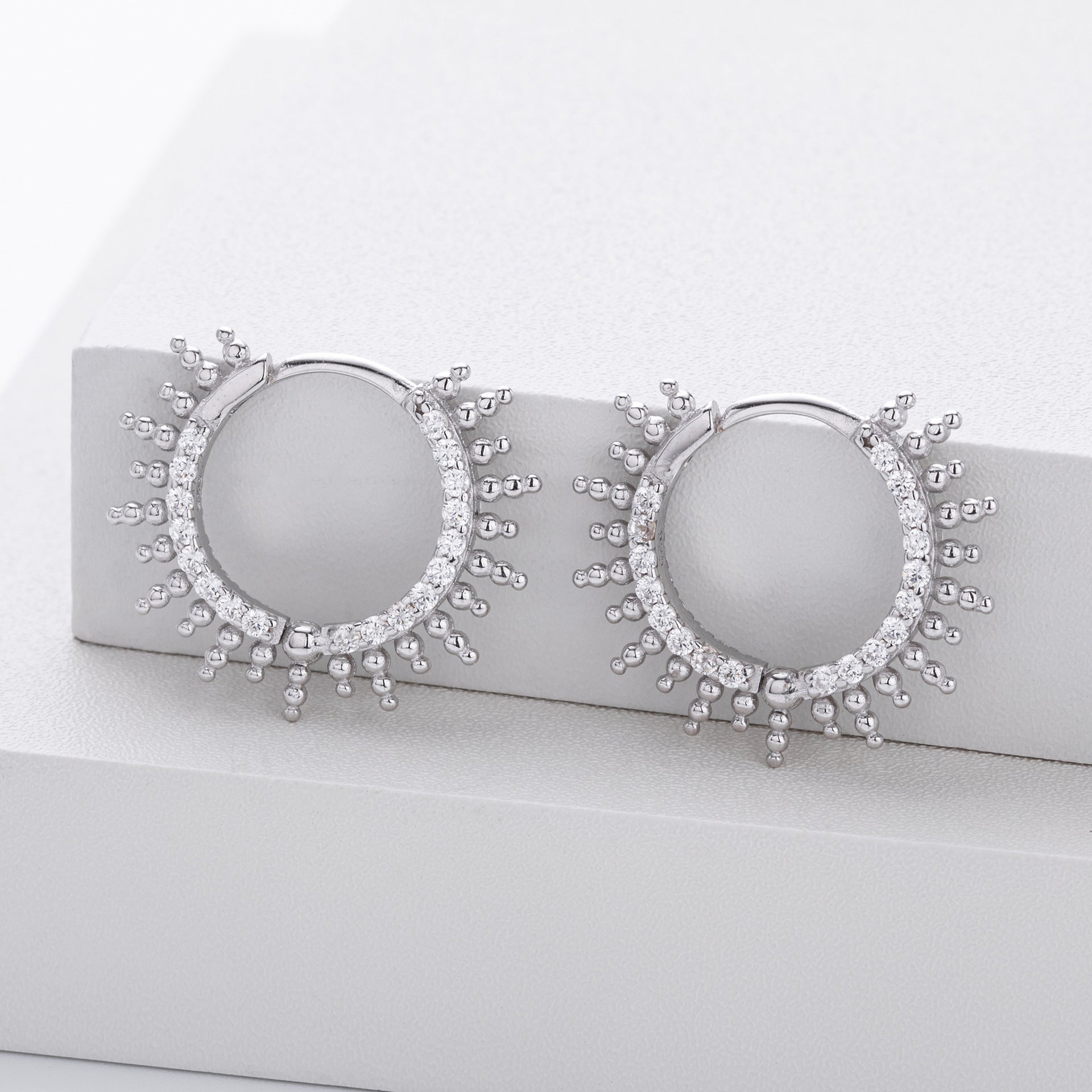 925 Sterling Silver Sunburst Spiked Zircon Huggie Hoop Earrings 60200311