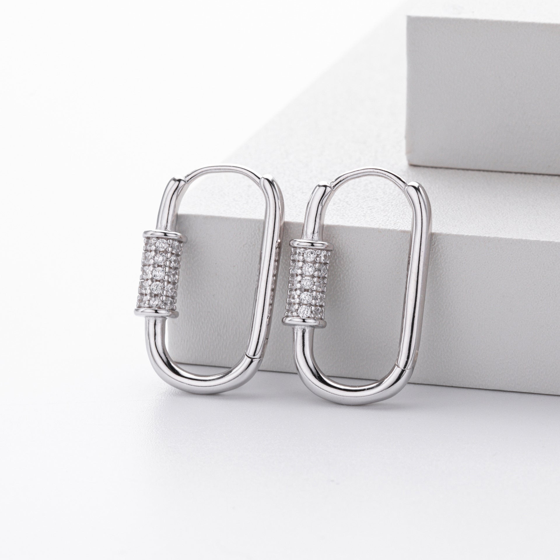 925 Sterling Silver Paperclip Pavé Zircon Huggie Earrings 60200321