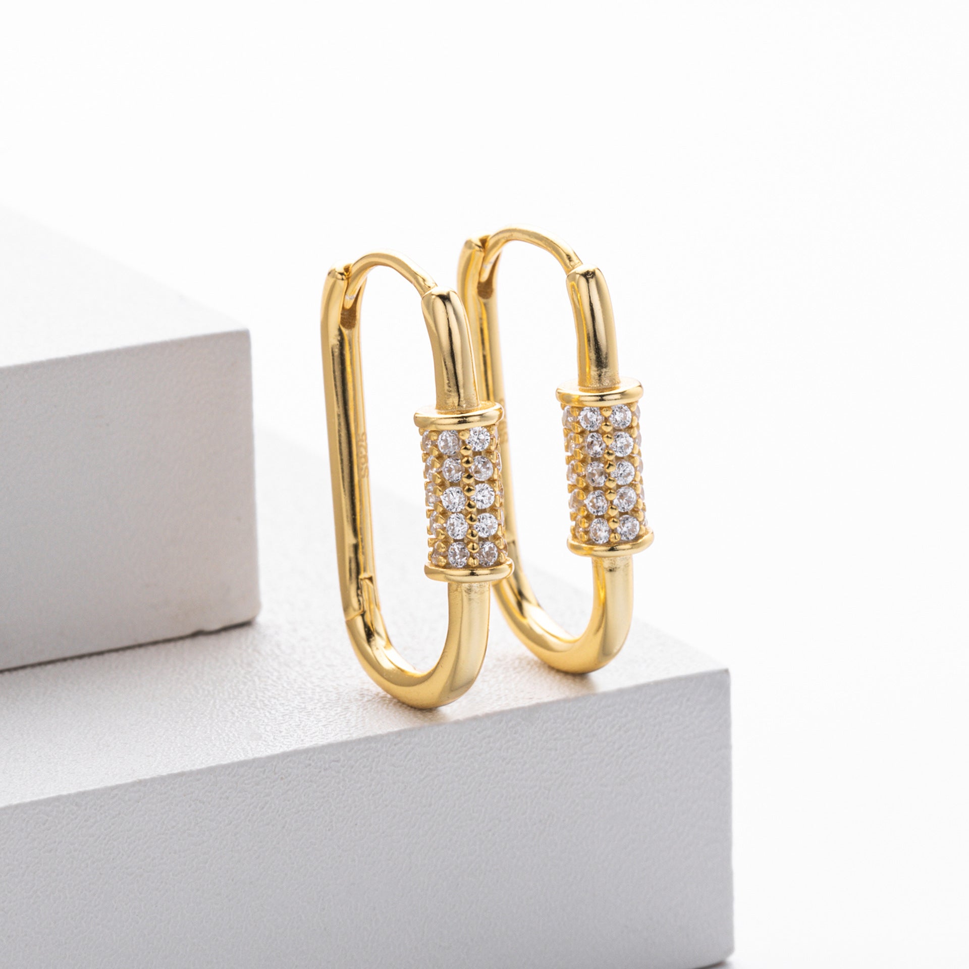 925 Sterling Silver Paperclip Pavé Zircon Huggie Earrings 60200321