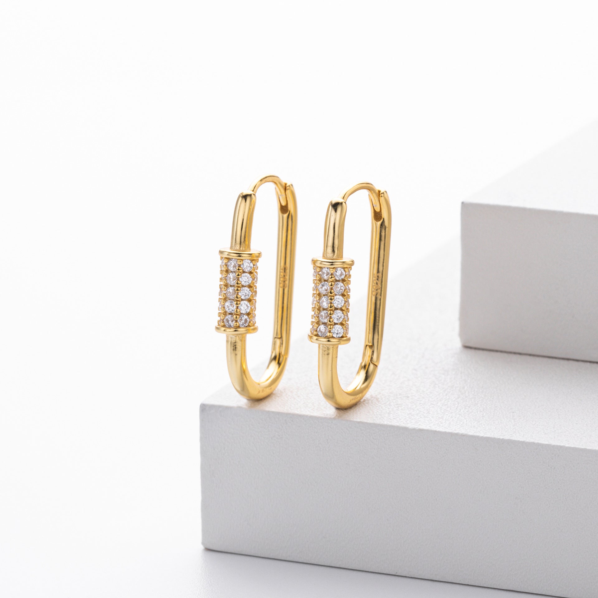 925 Sterling Silver Paperclip Pavé Zircon Huggie Earrings 60200321