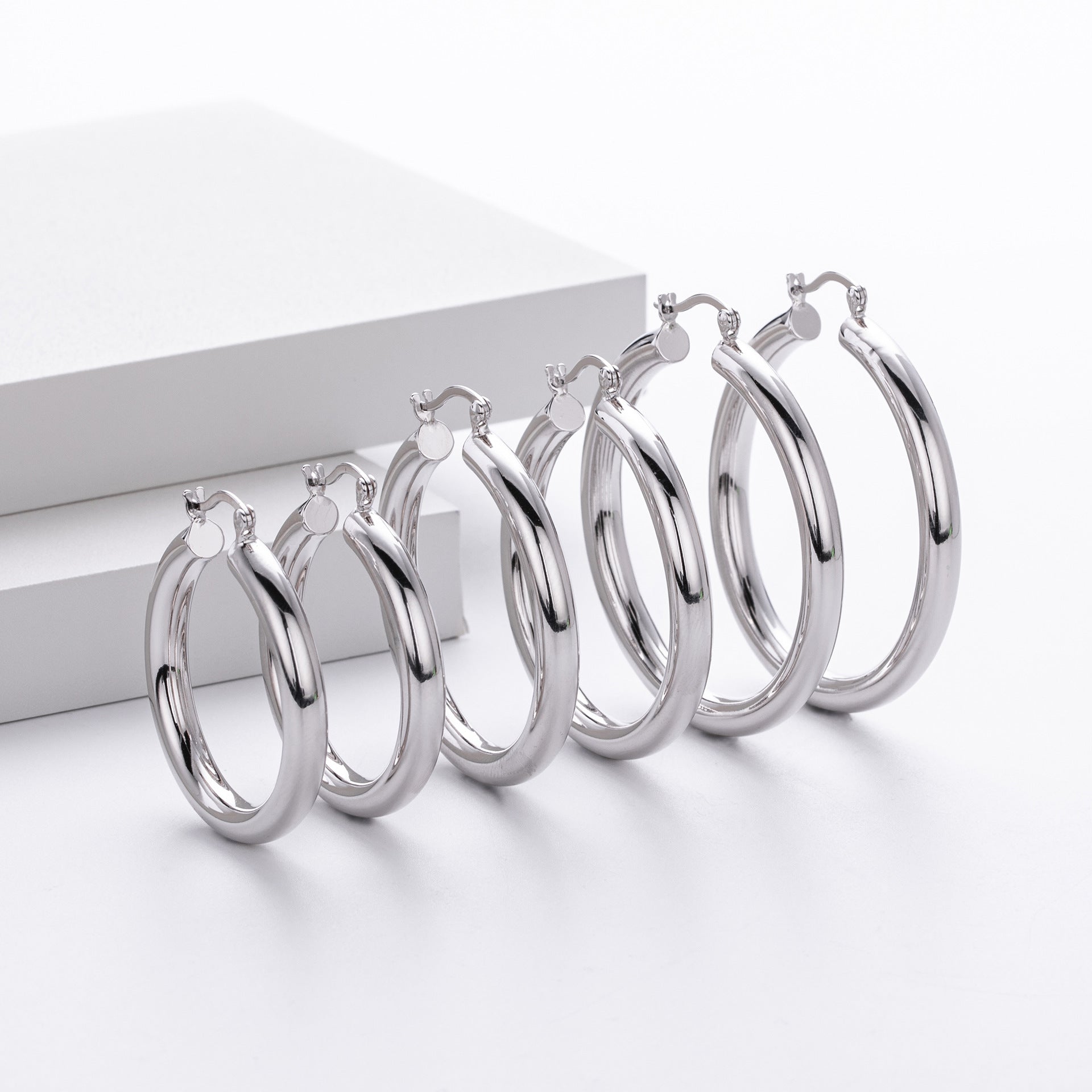 925 Sterling Silver Statement Oversized Hollow Hoop Earrings 60400026