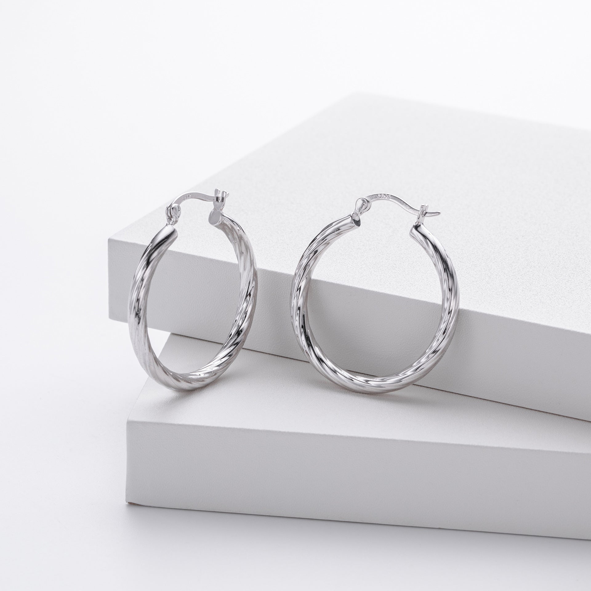 925 Sterling Silver Twisted Hollow Tube Hoop Earrings 60400033