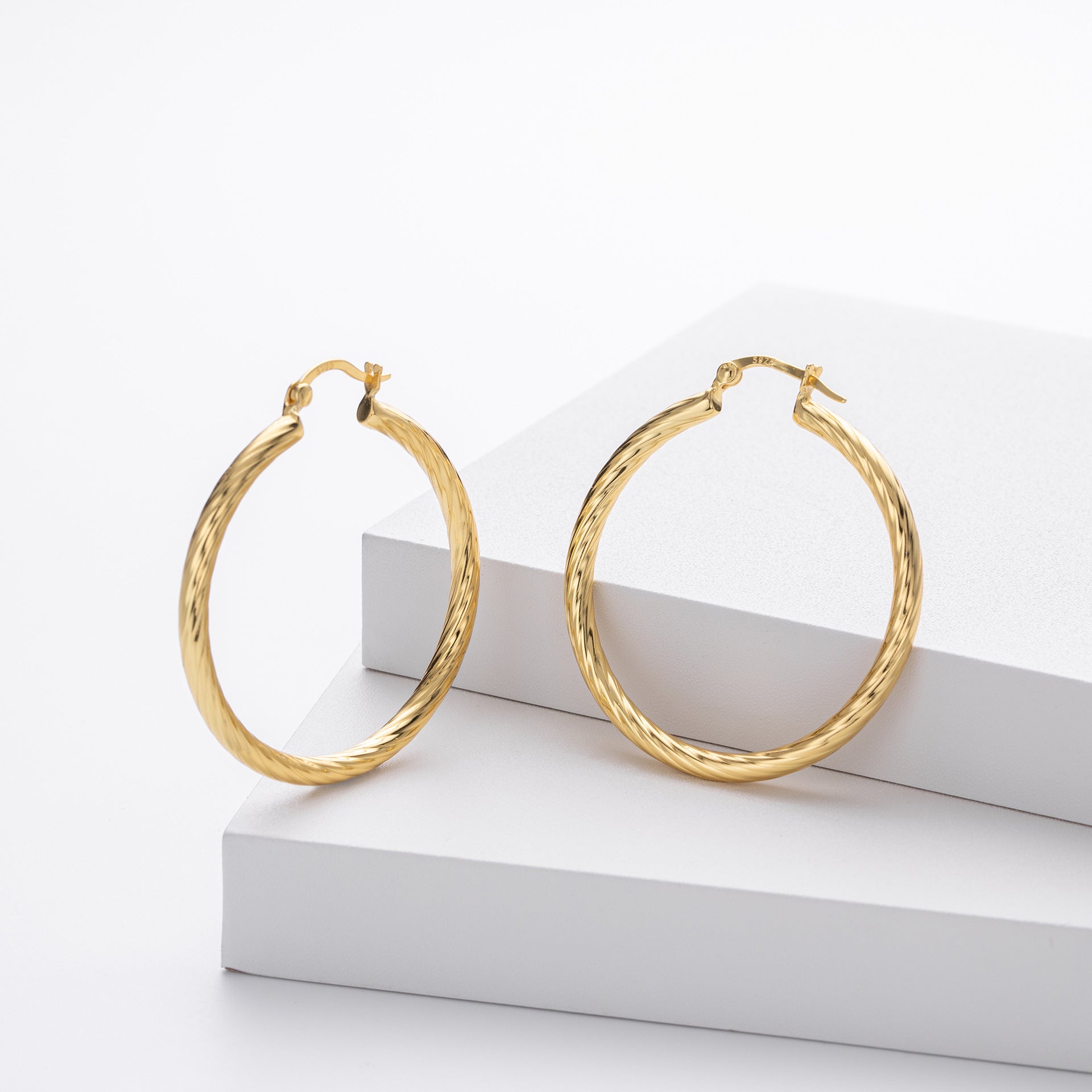 925 Sterling Silver Twisted Hollow Tube Hoop Earrings 60400033