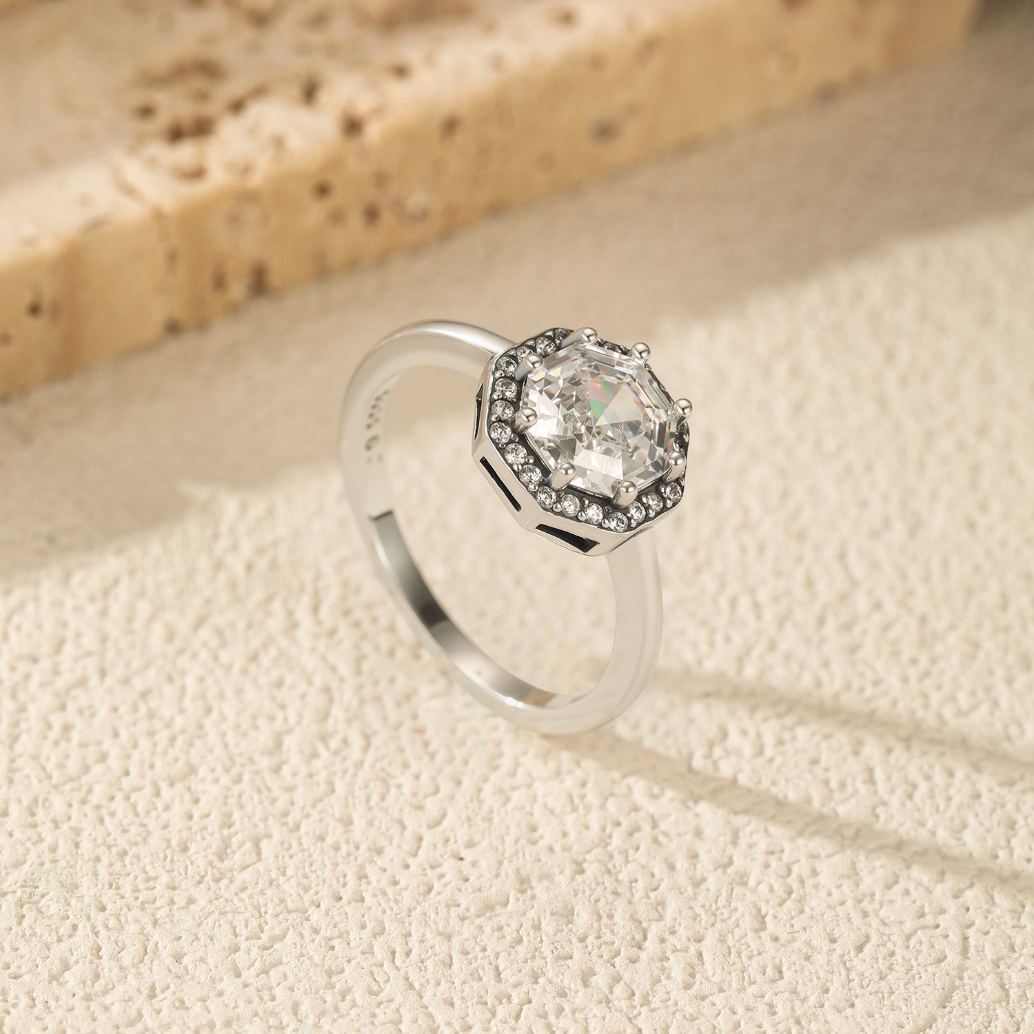 925 Sterling Silver Vintage Octagon CZ Halo Ring 70200378