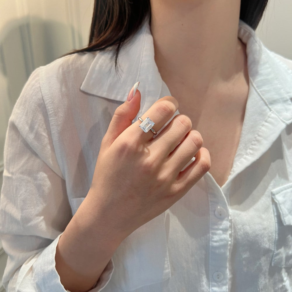 925 Sterling Silver Emerald Cut CZ Solitaire Ring 70200389