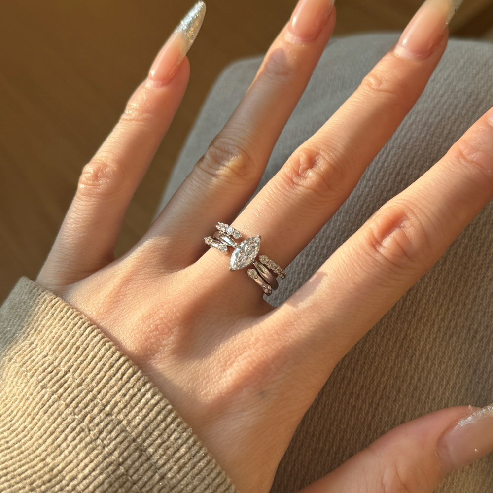 925 Sterling Silver Marquise Cut CZ Solitaire Ring 70200394