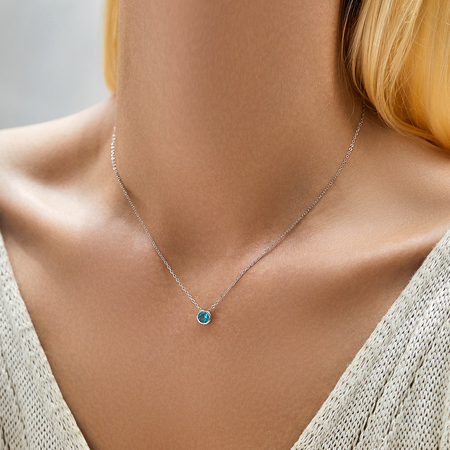 925 Sterling Silver Vintage Paraiba Blue Zircon Bezel Necklace 80200524