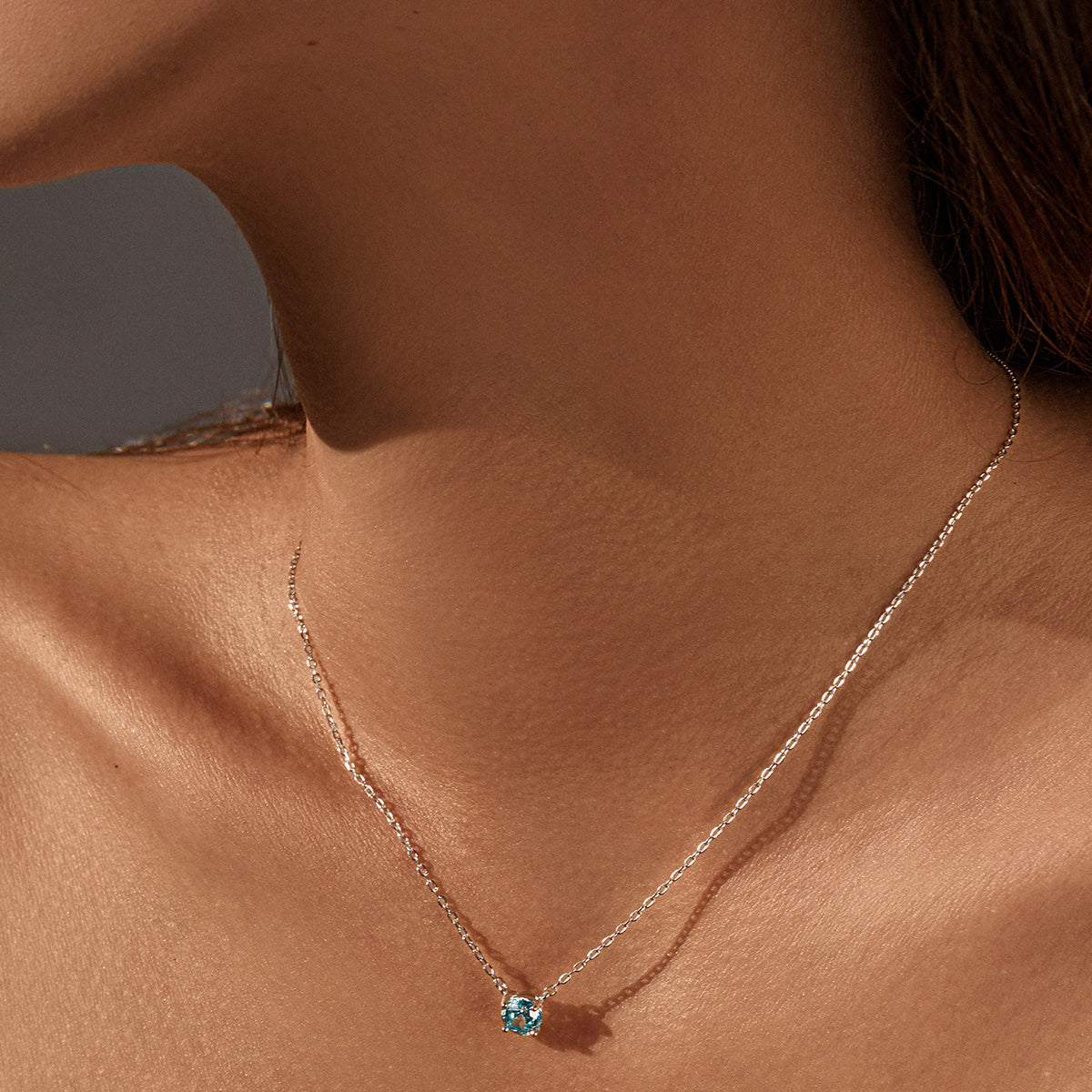 925 Sterling Silver Rose Cut Sea Blue Zircon Solitaire Necklace 80200532