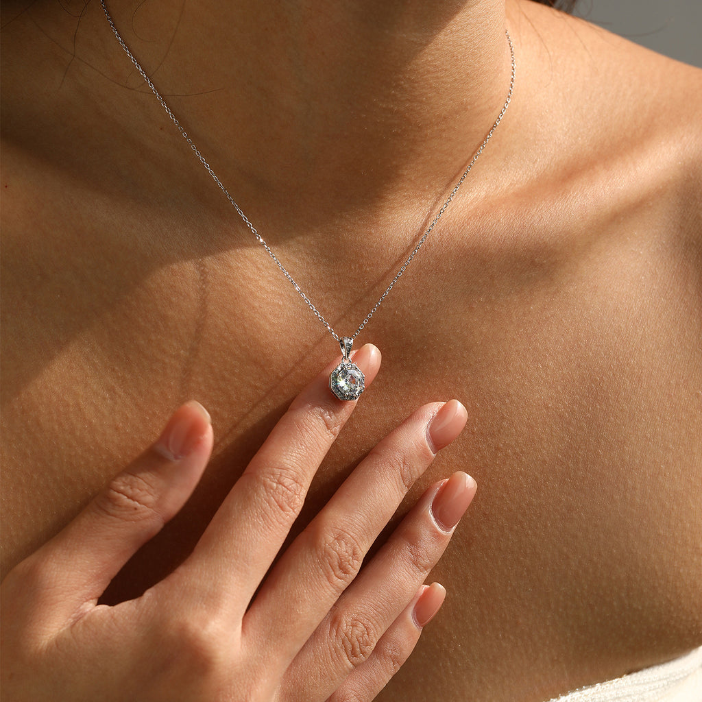 925 Sterling Silver Vintage Octagon CZ Halo Pendant Necklace 80200542