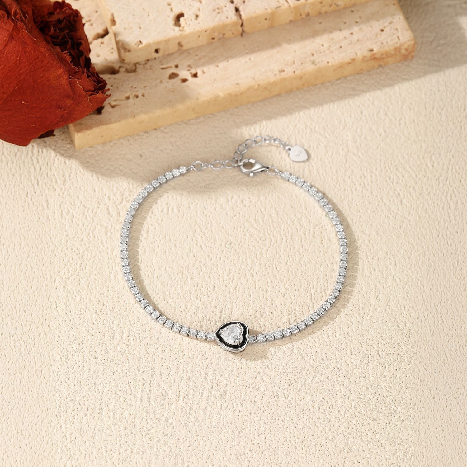 925 Sterling Silver Black Enamel Heart Cut Zircon Tennis Bracelet 100100235