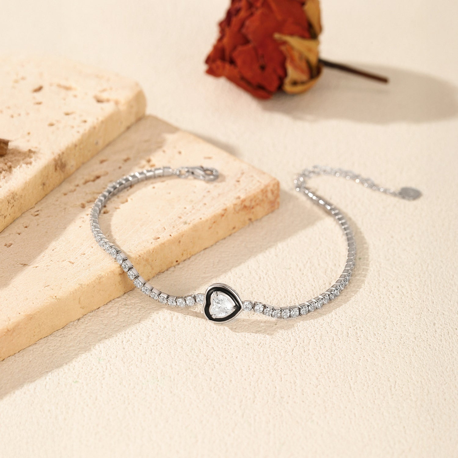 925 Sterling Silver Black Enamel Heart Cut Zircon Tennis Bracelet 100100235