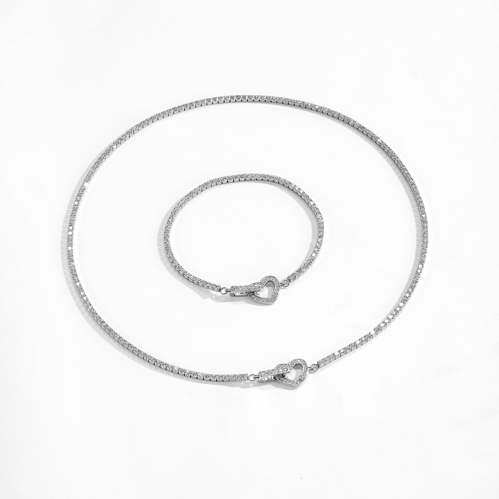 925 Sterling Silver CZ Tennis Chain Heart Toggle Bracelet 100100257