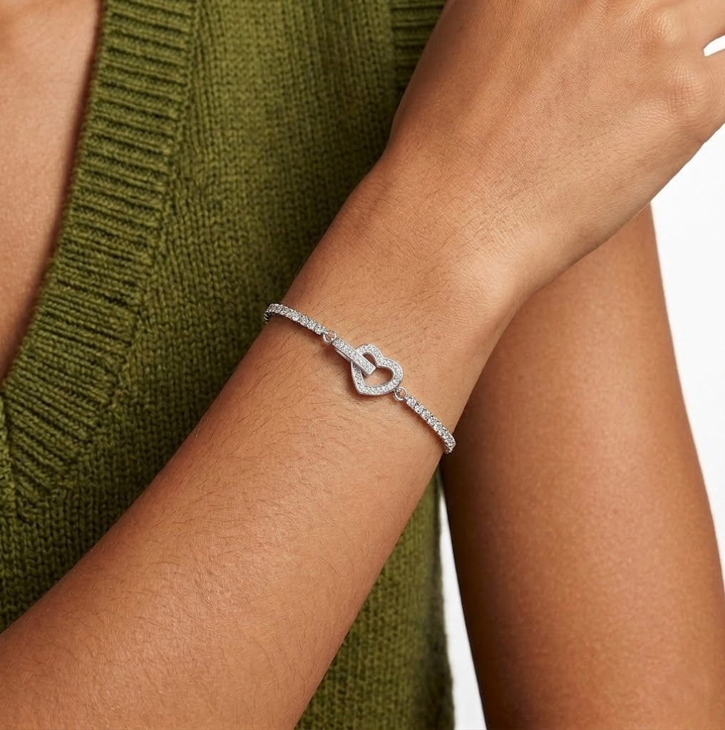 925 Sterling Silver CZ Tennis Chain Heart Toggle Bracelet 100100257
