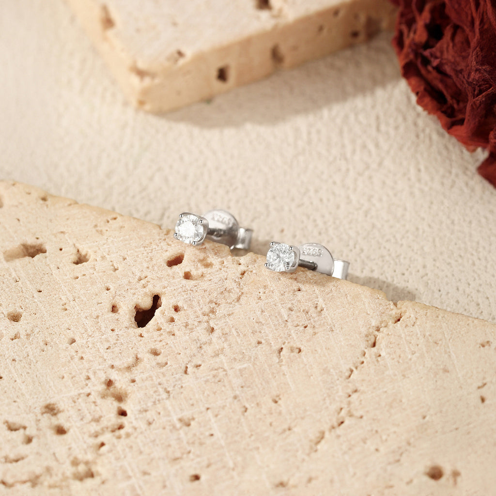 925 Sterling Silver Moissanite Solitaire Stud Earrings 110100048