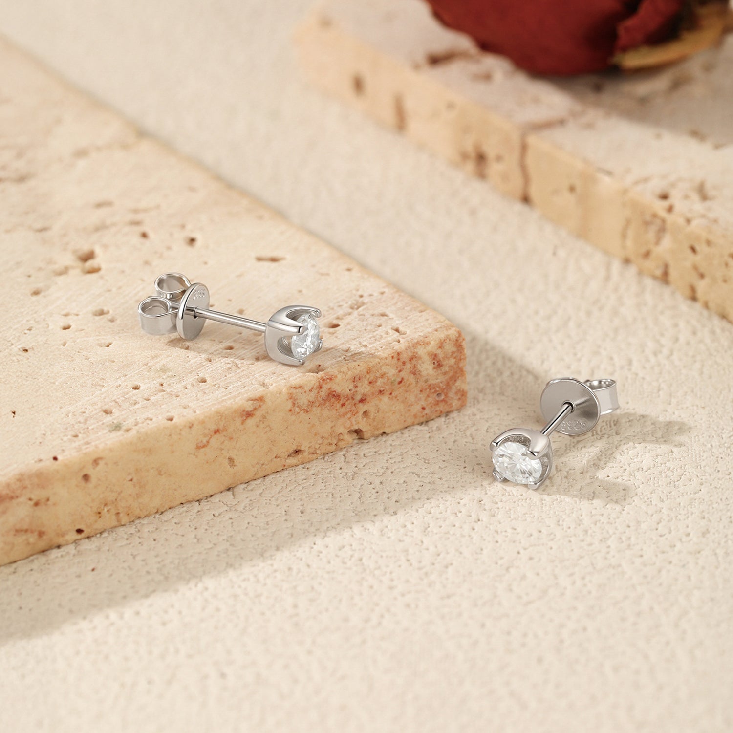 925 Sterling Silver Moissanite Solitaire Stud Earrings 110100048