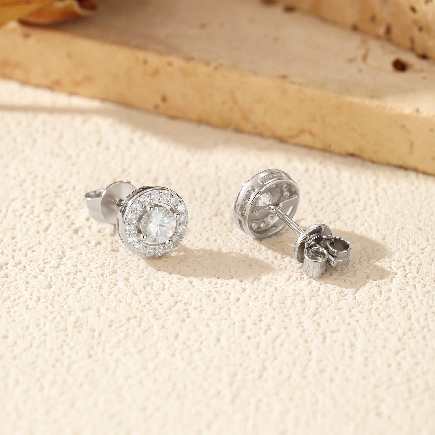 925 Sterling Silver Brilliant Moissanite Halo Stud Earrings 110100052