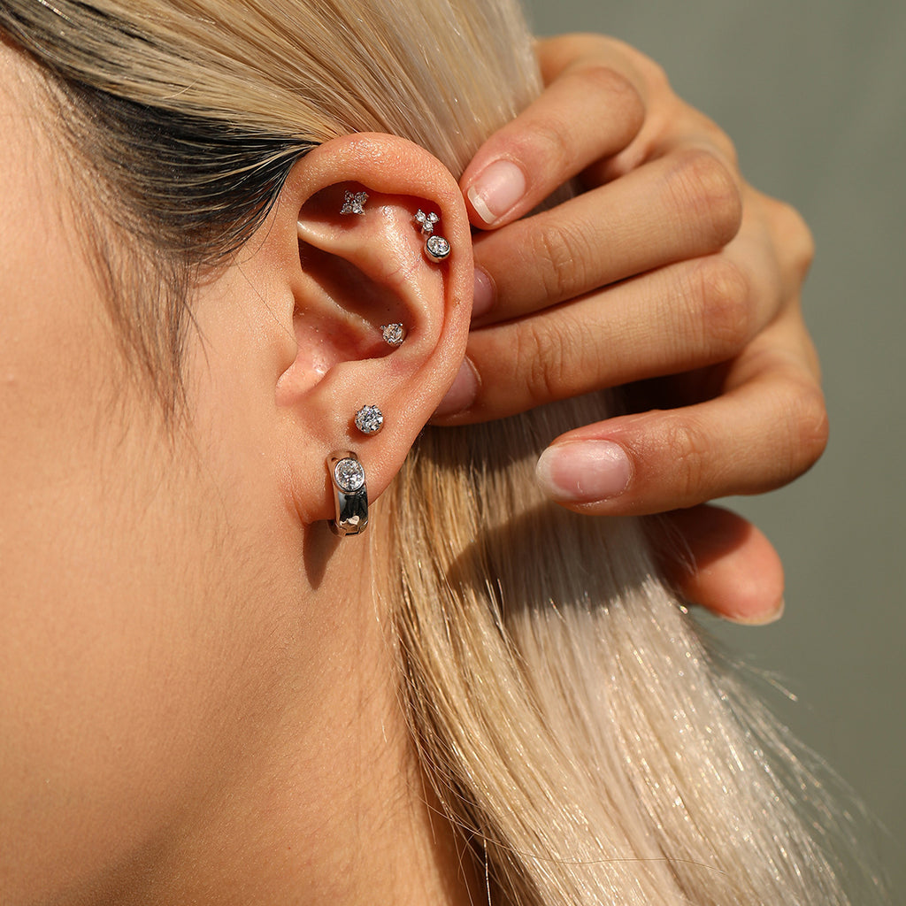 925 Sterling Silver Round Moissanite Cartilage Stud110100090