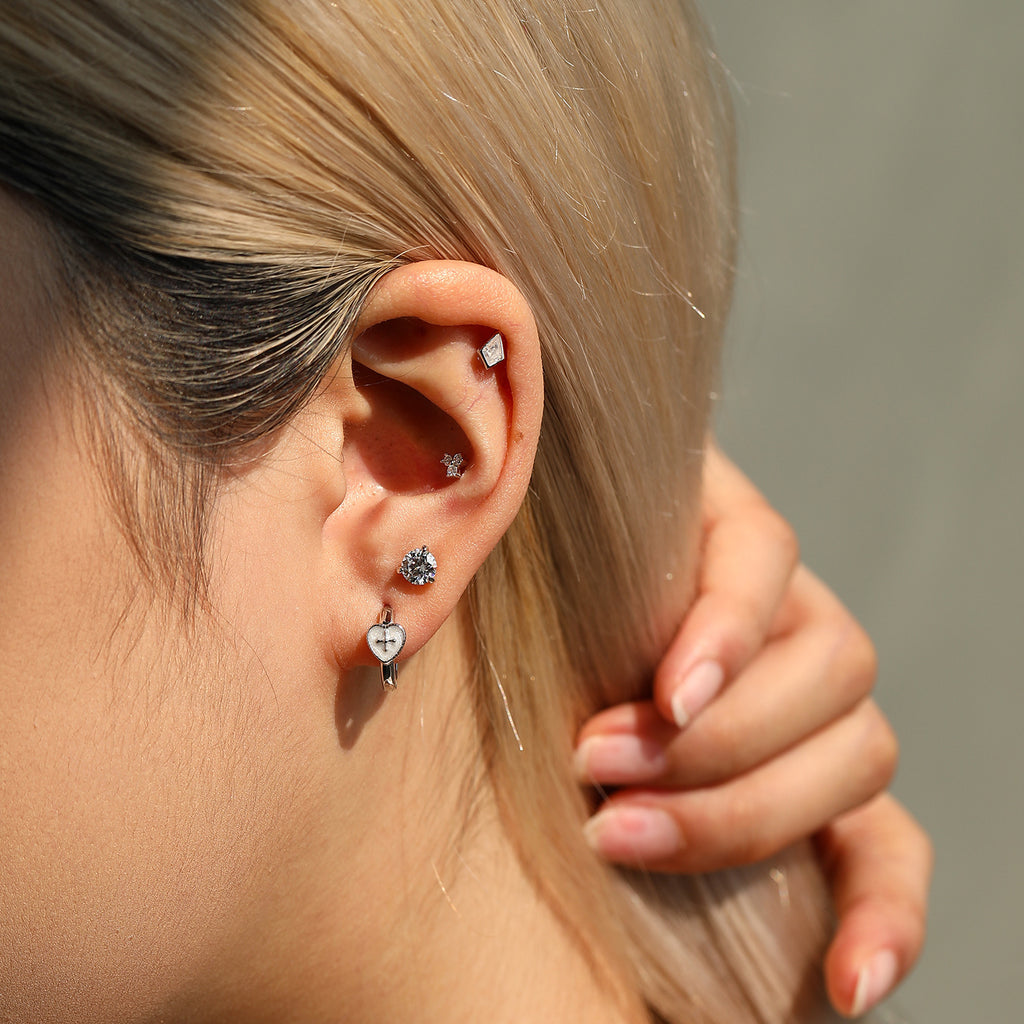 925 Sterling Silver Kite Cut Moissanite Cartilage Stud 110100101