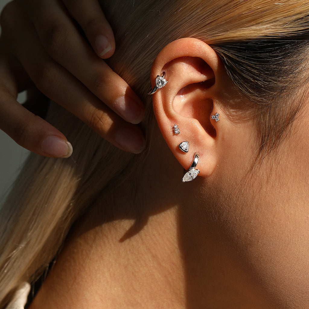 925 Sterling Silver Two-Stone Moissanite Cartilage Stud 110100102