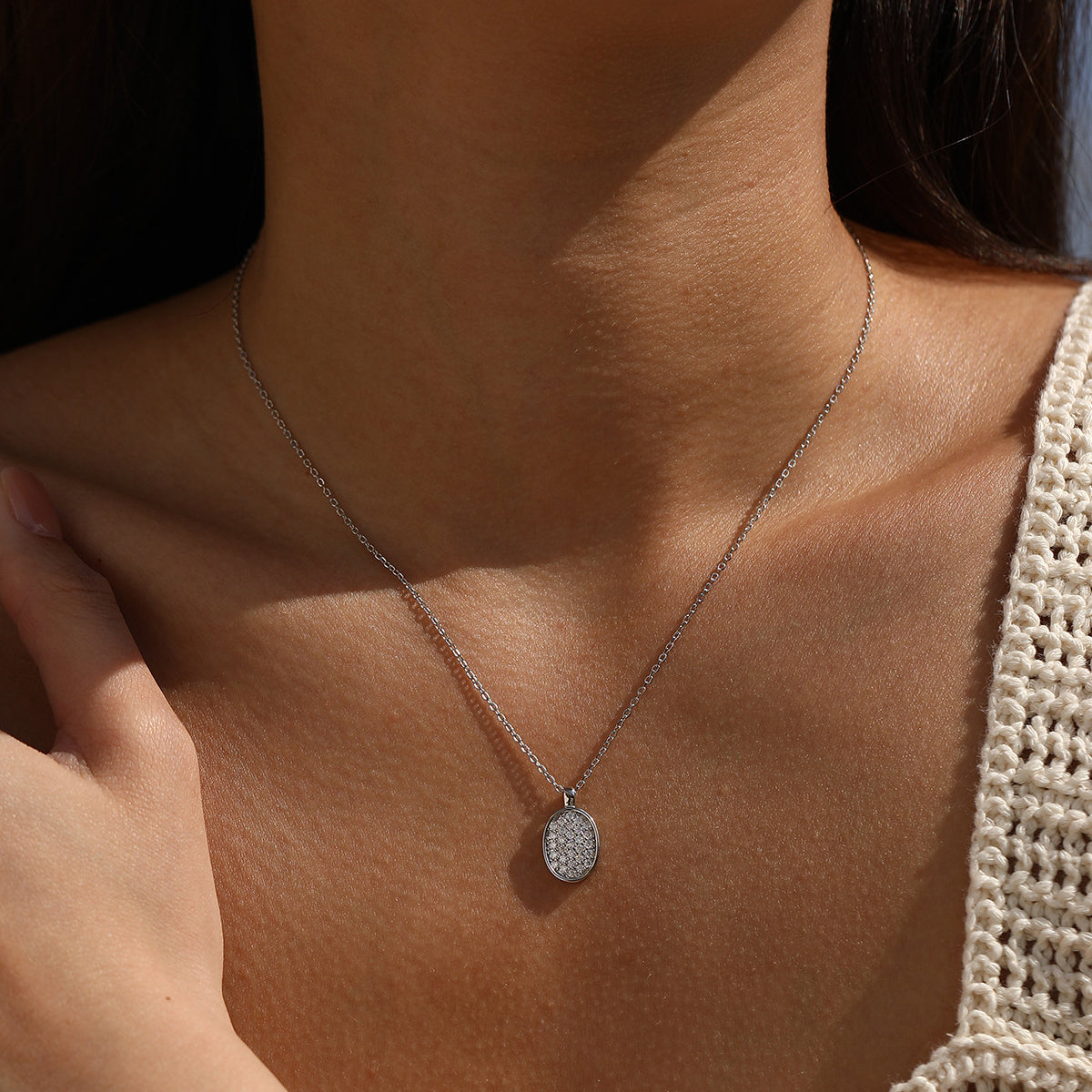 925 Sterling Silver Moissanite Oval Pendant Necklace 110300042