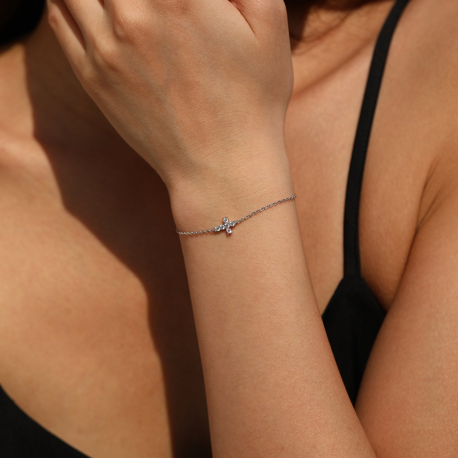 925 Sterling Silver Moissanite Double Cross Bracelet 110400027