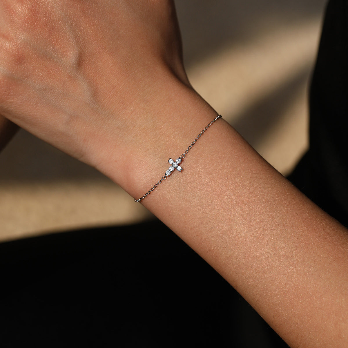 925 Sterling Silver Moissanite Double Cross Bracelet 110400027